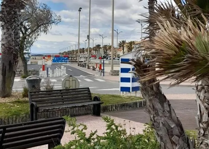 Campsite Mobil 6 Personnes Climatise . Port-la-Nouvelle